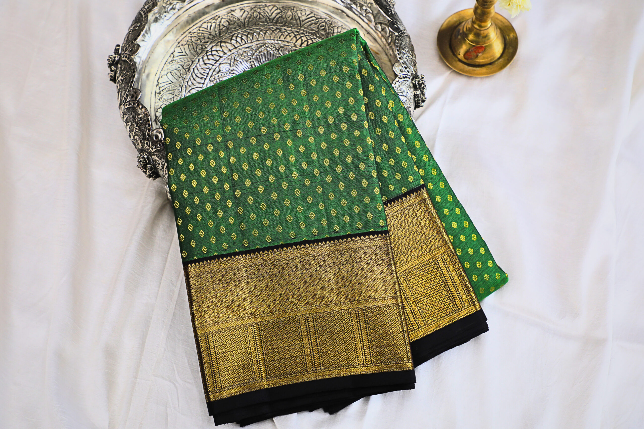 Creative Kanchipuram bottle green black border